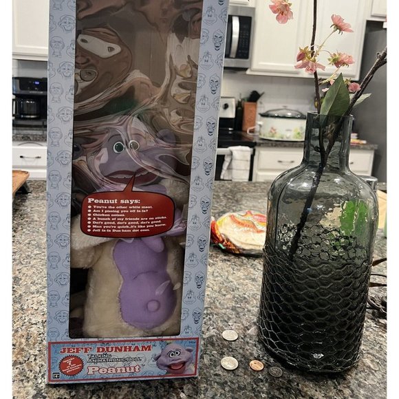 NECA JEFF DUNHAM PEANUT 18" TALKING DOLL - Picture 3 of 9